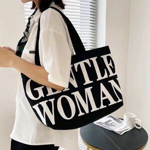 Tote Gentle Woman